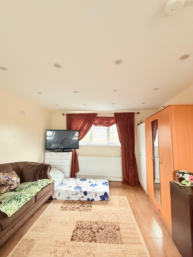 Double room with separate bathroom  Main Photo