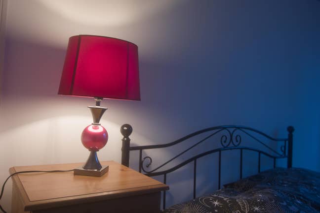 Large room with storage Main Photo