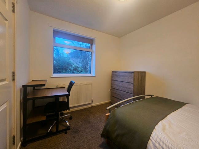 Quiet Double in Sociable House Main Photo