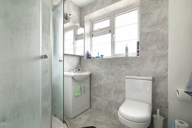 Really Friendly *Large Double Room * quiet house Main Photo