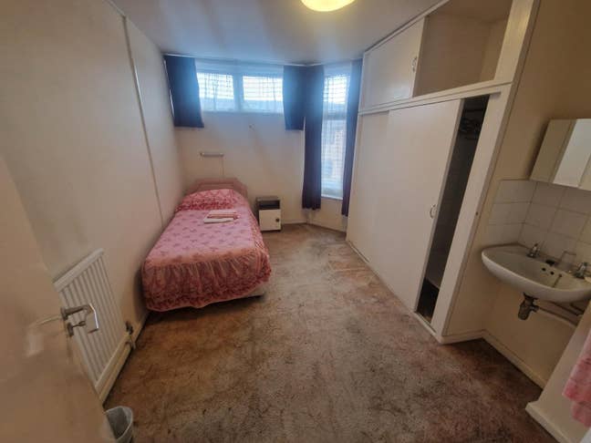 Beautiful, Unique Shared Accommodation in Tilbury  Main Photo