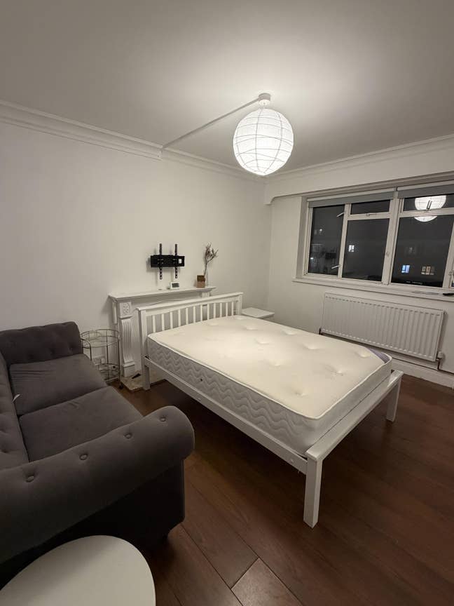 Double room near Elephant and Castle! (67Pen) Main Photo