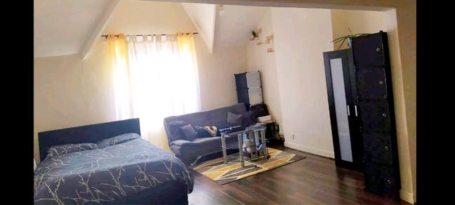 ☆LARGE Studio Apartment☆  Main Photo