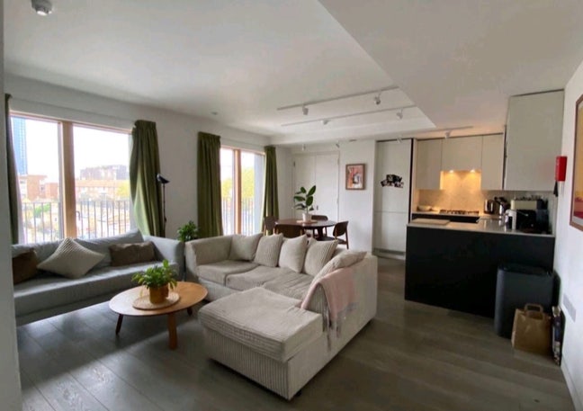 Bright and spacious flat in Shoreditch  Main Photo