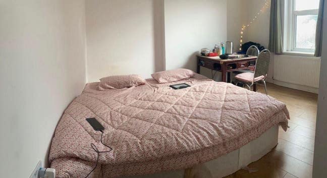 En-suite Double Room to Let – Purley CR8 2DB  Main Photo