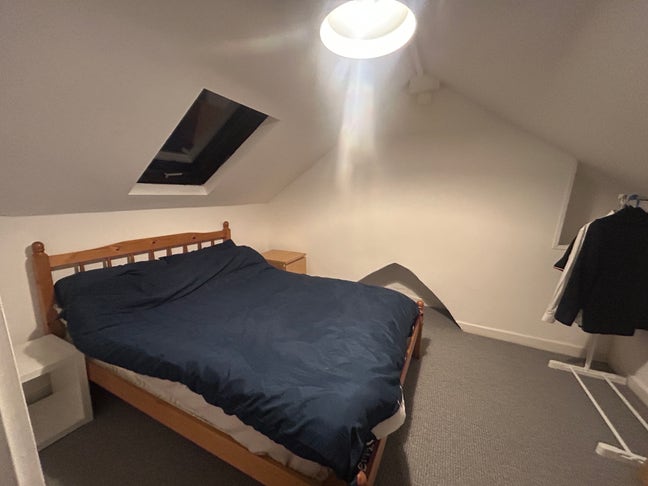 Friendly Clean Terraced House - 2 mins to L'pool Main Photo