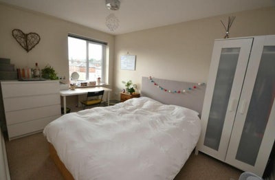 Student shared house to rent Main Photo