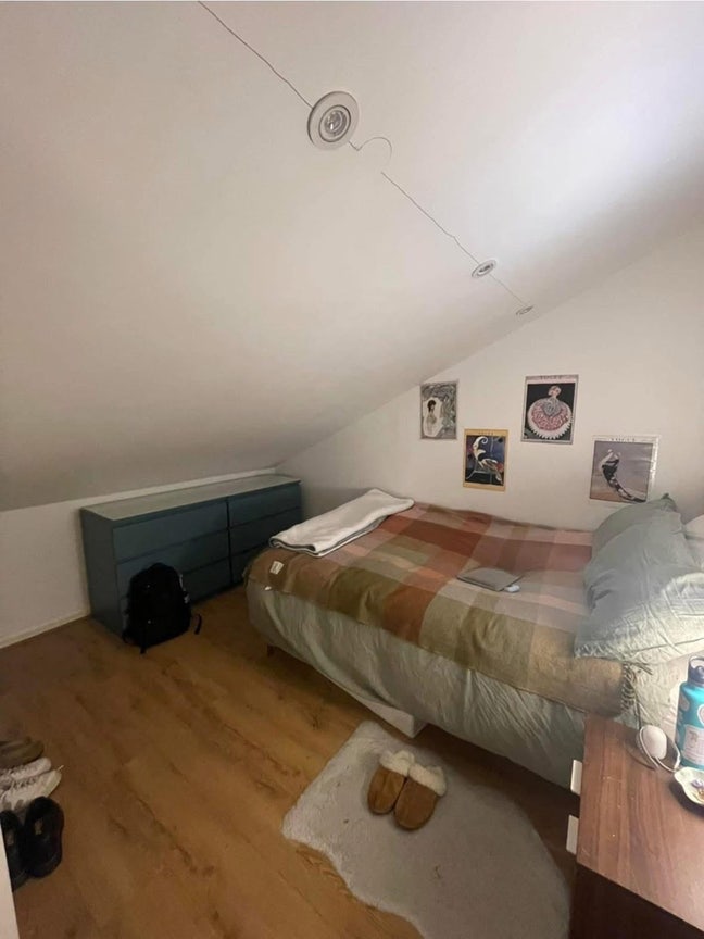 Furnished en-suite double room Main Photo