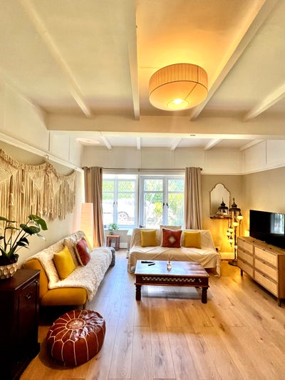 Quirky and very cosy, spacious flat  Main Photo