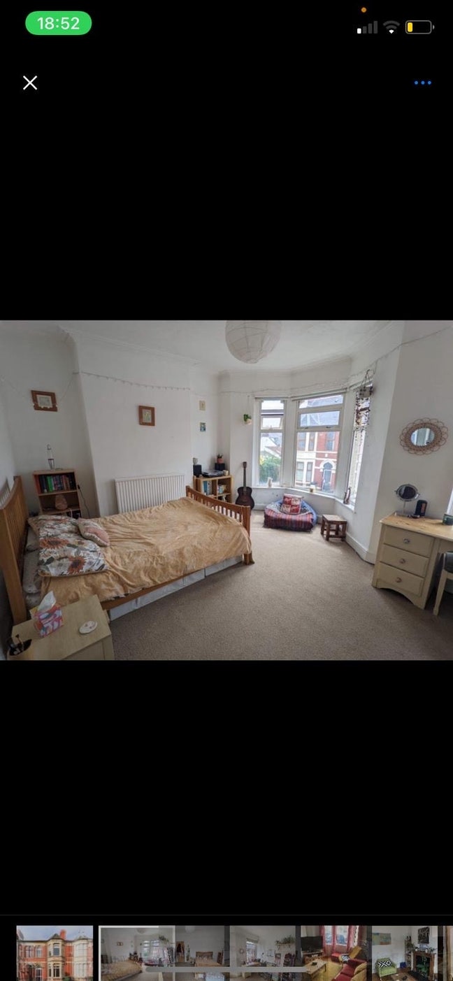 Large double room in canton - bills included Main Photo