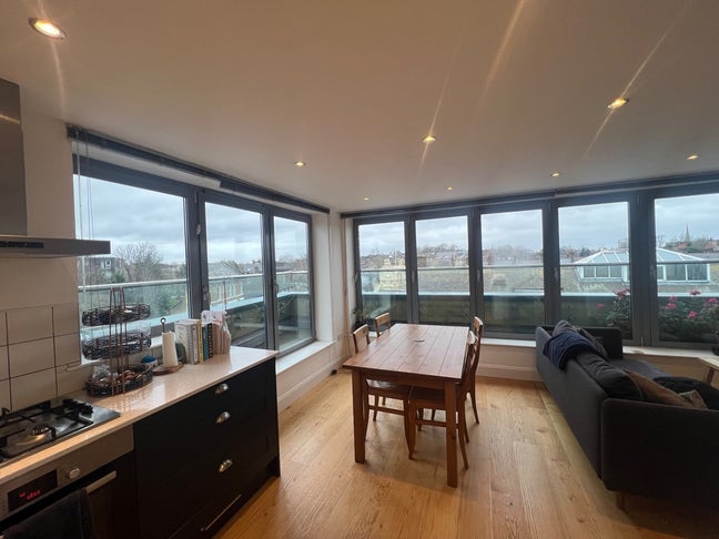 Double Room in Modern Penthouse in Lewisham Main Photo
