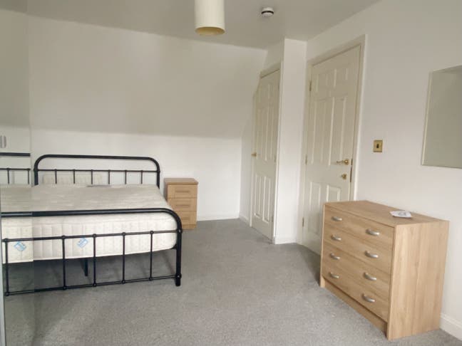 Doubles in Great house nr Marks Farm/Tesco/A120 Main Photo