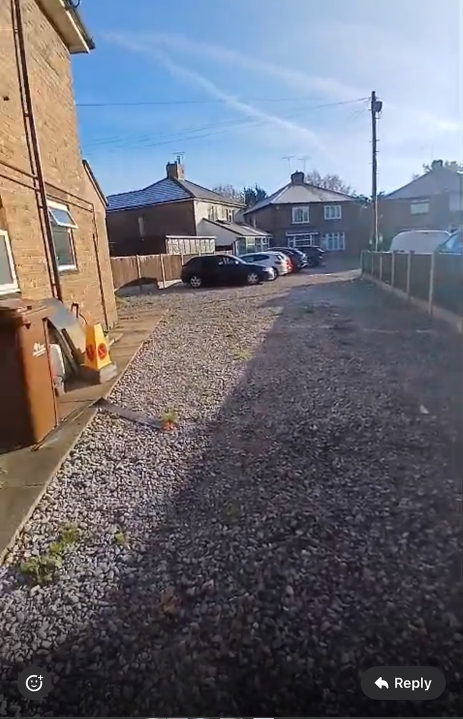 Double bedroom to rent at Jackson Avenue Main Photo