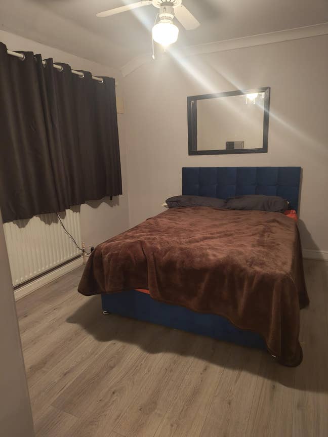 Large double room to rent  Main Photo
