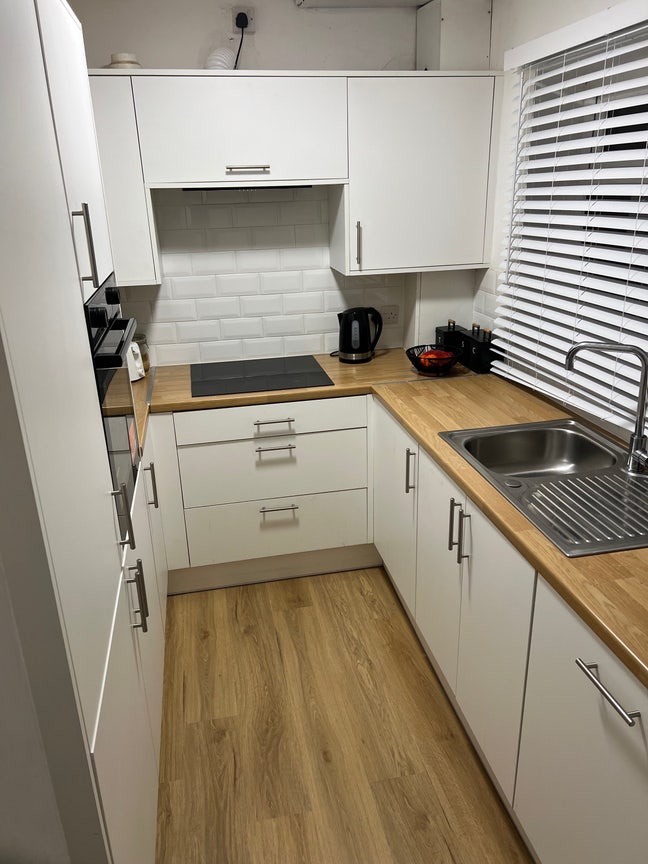 Modern 4-Bed Shared House - LS15 | 2 Bathrooms Main Photo