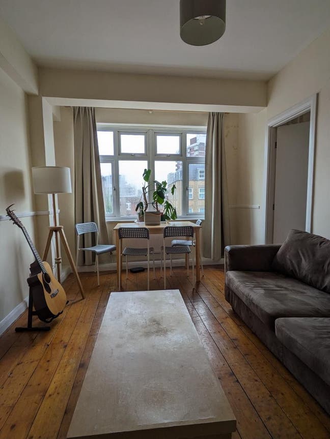 Cosy Room in Shadwell Main Photo