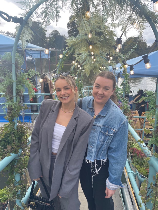 28 year old professional looking for a girly flat! Main Photo