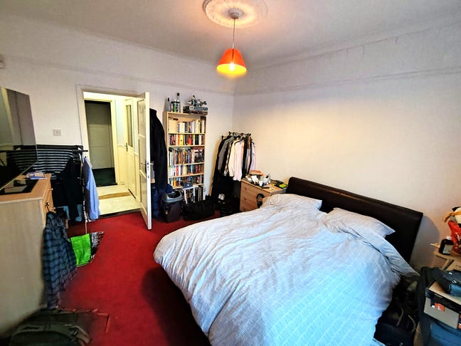 Double/king room available in central Southsea Main Photo