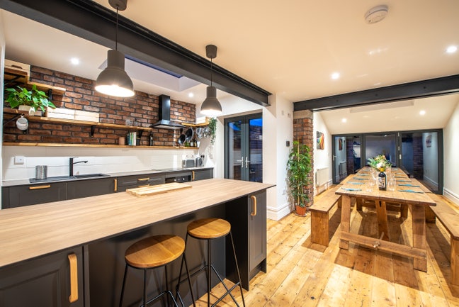 Female housemate wanted Main Photo