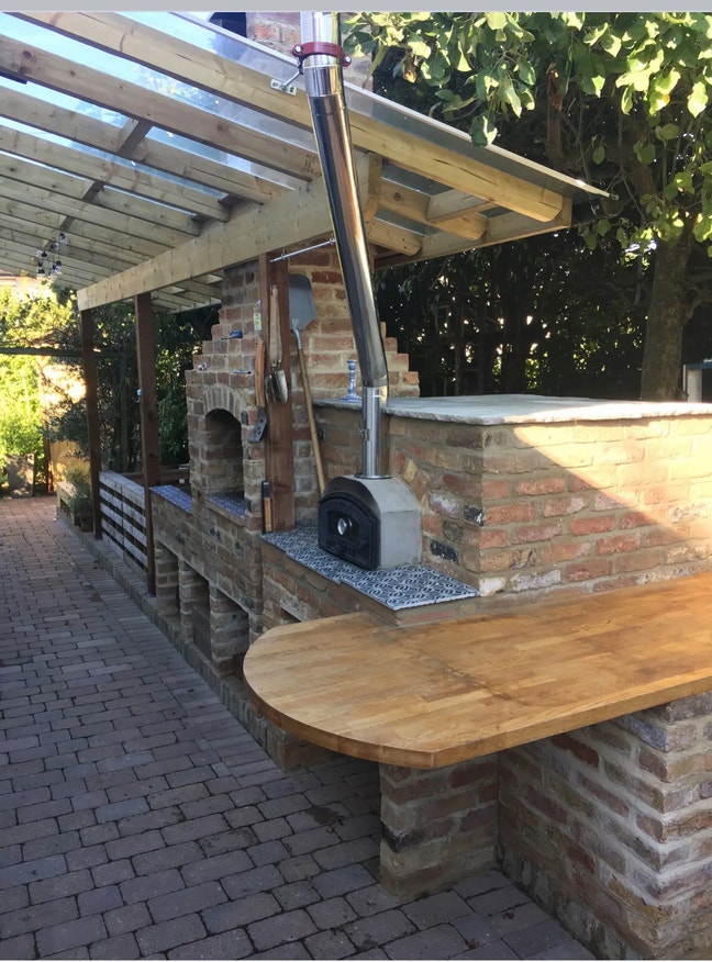 Single room NW10 available now short let  Main Photo