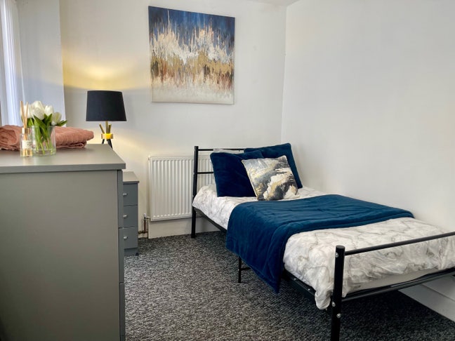 Single and Double room available Main Photo