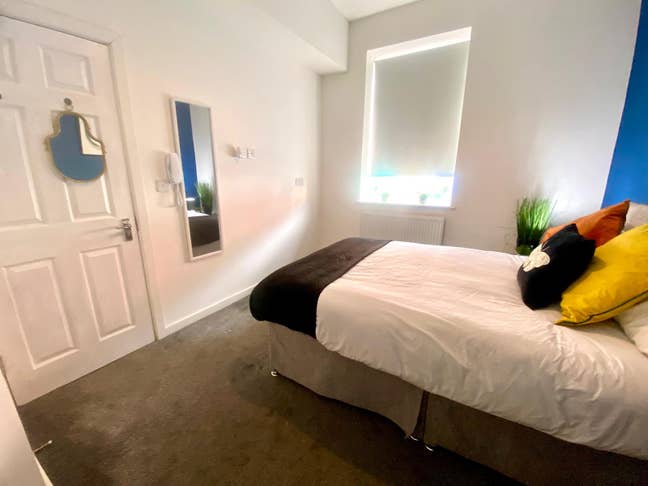 🏡 Live with Professional & Friendly Housemates Main Photo