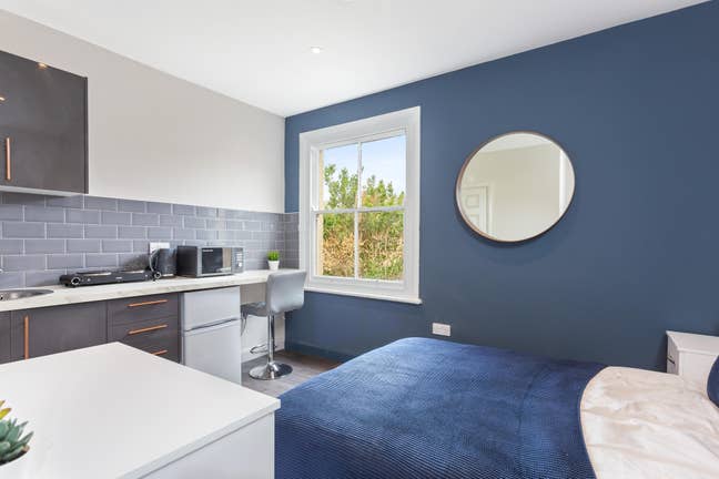 High Standard Shared House in Limetree Avenue Main Photo