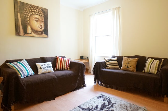 ✅ Rooms at Orme View – Tailored for Professionals  Main Photo