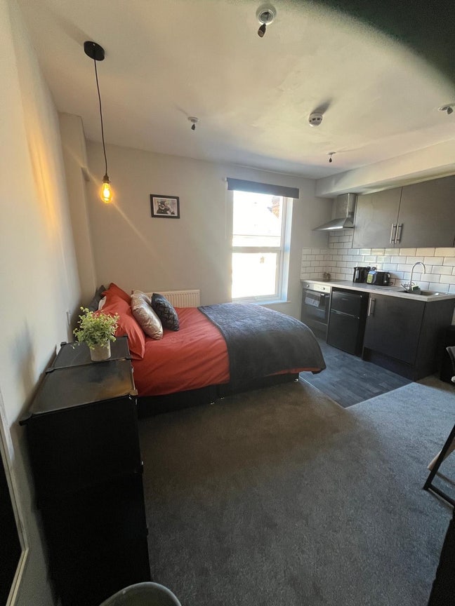  🔥Studios 🔥 Double🔥Single  🔥Ensuite  RM’s  📍DE22  Main Photo