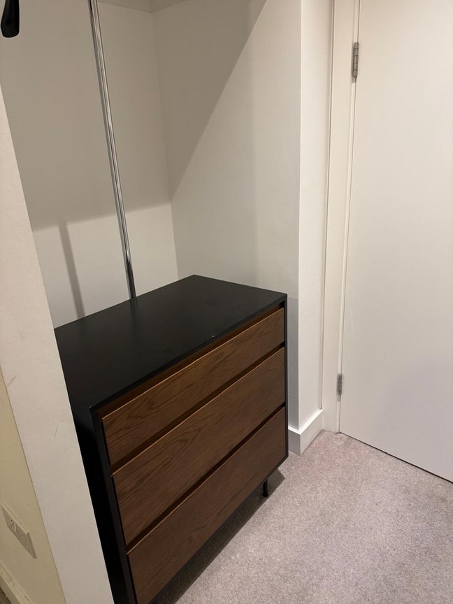 Two bed apartment available Main Photo