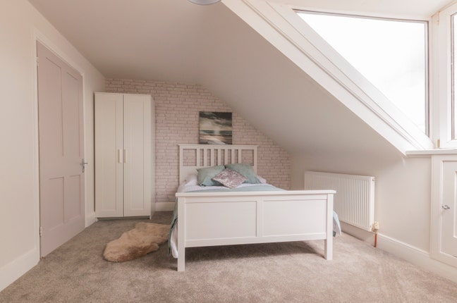 En-Suite Luxury Room - Friendly Professional House Main Photo