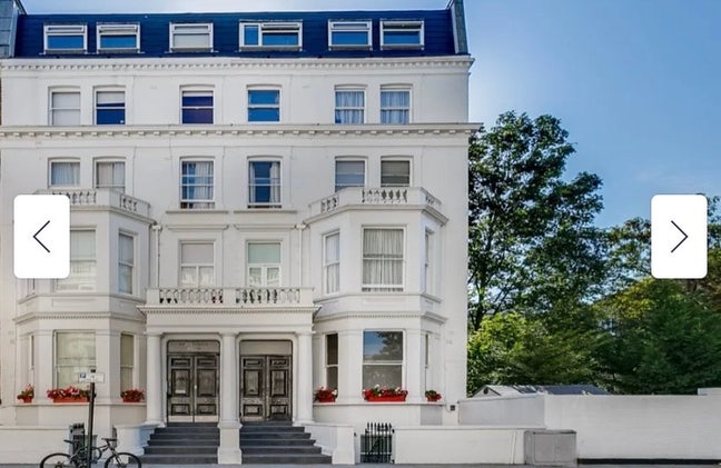 Room with Private Bathroom – Kensington (SW5) Main Photo