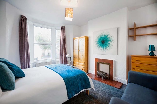 Double Room | Bills Inc.| Available February Main Photo