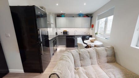 3 Rooms in student flat to rent - All En-Suites! Main Photo