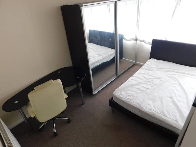 Double Room Available in Stratford E15 *.* Main Photo