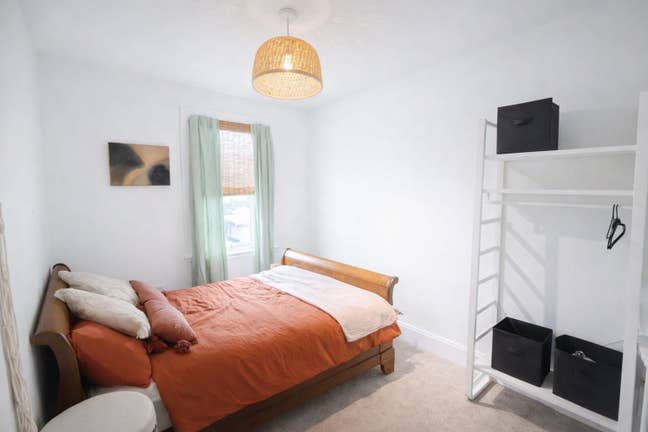 Double Bedroom in East Ham near Central Park Main Photo