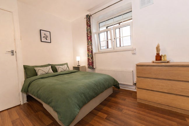 🌟Spaciuus Double Room | Female 4Bed Main Photo