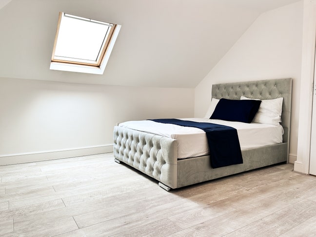 Single Room - Willesden Green Station Main Photo