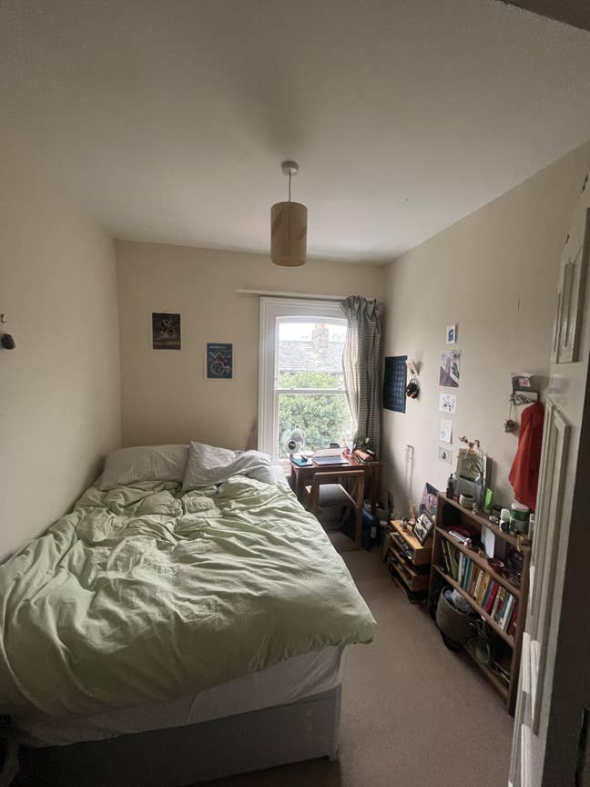 Single room for 2-month short-term let Main Photo
