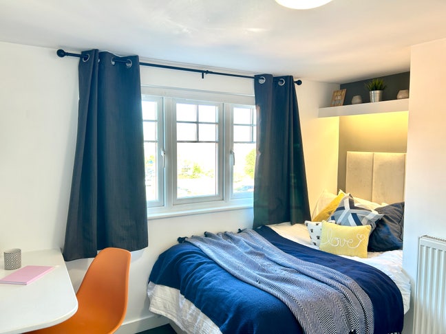 Rainy Days Are Best Spent at Rhouse ☔🌦️
 Main Photo