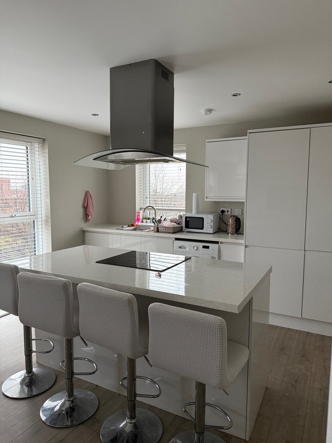 Flatmate wanted Main Photo