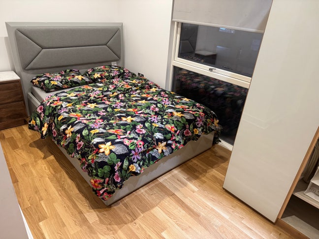 Zone 2 Jubilee - double room available immediately Main Photo