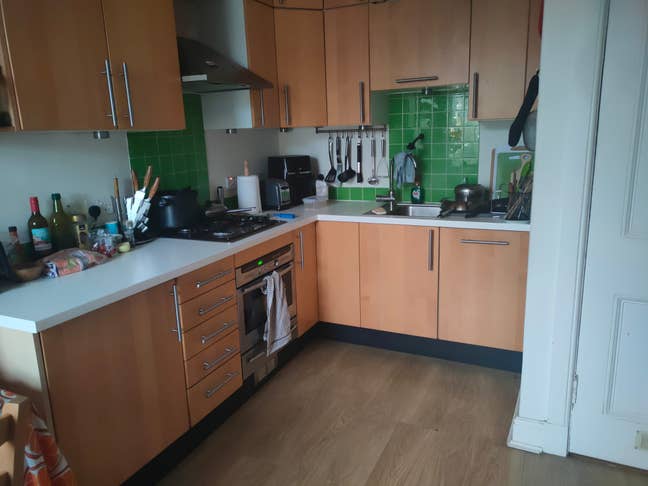 Flatmate wanted for a flat near Kings Buildings Main Photo