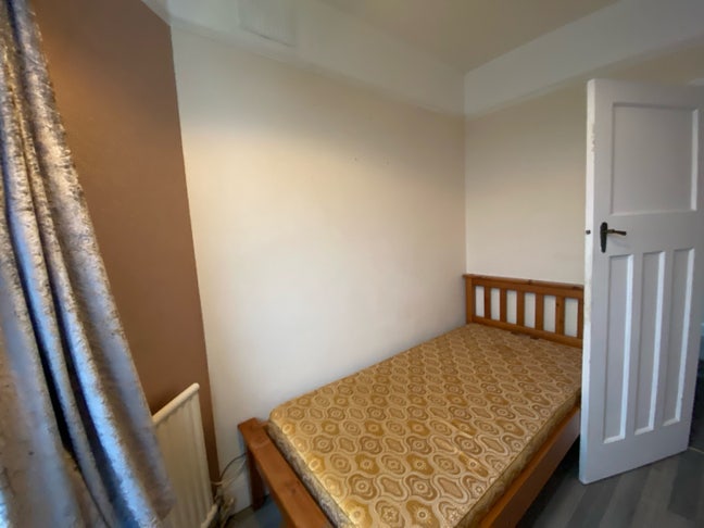 Single Room ME7 – &pound;550pcm – Ready to Move In Main Photo