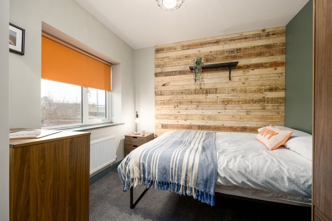 Ensuite Rooms Available 🏡 Haydon Road Main Photo