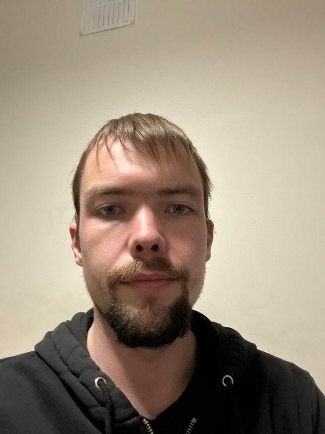 Looking for first place  Main Photo