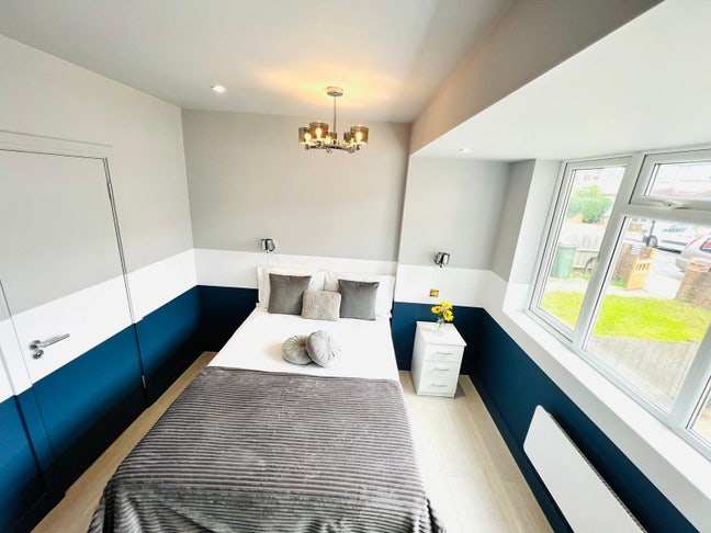 ✨ 🛏️ En-Suite Room to Let in/ Streatham Main Photo