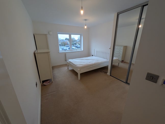 Double Furnished Bedroom w Ensuite Main Photo