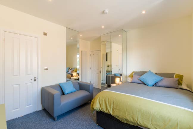 2 Modern studios Available Soon Main Photo