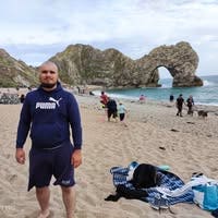 Professional Male seeks a single or double room Main Photo